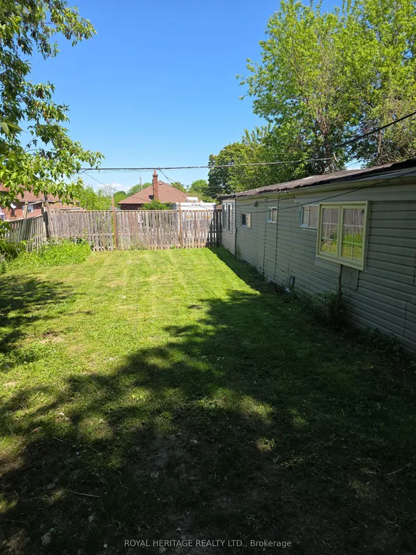 197 Verdun Road — photo 2