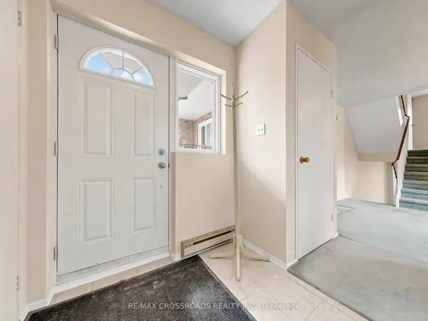 50 Scarborough Golf Club Road — photo 2