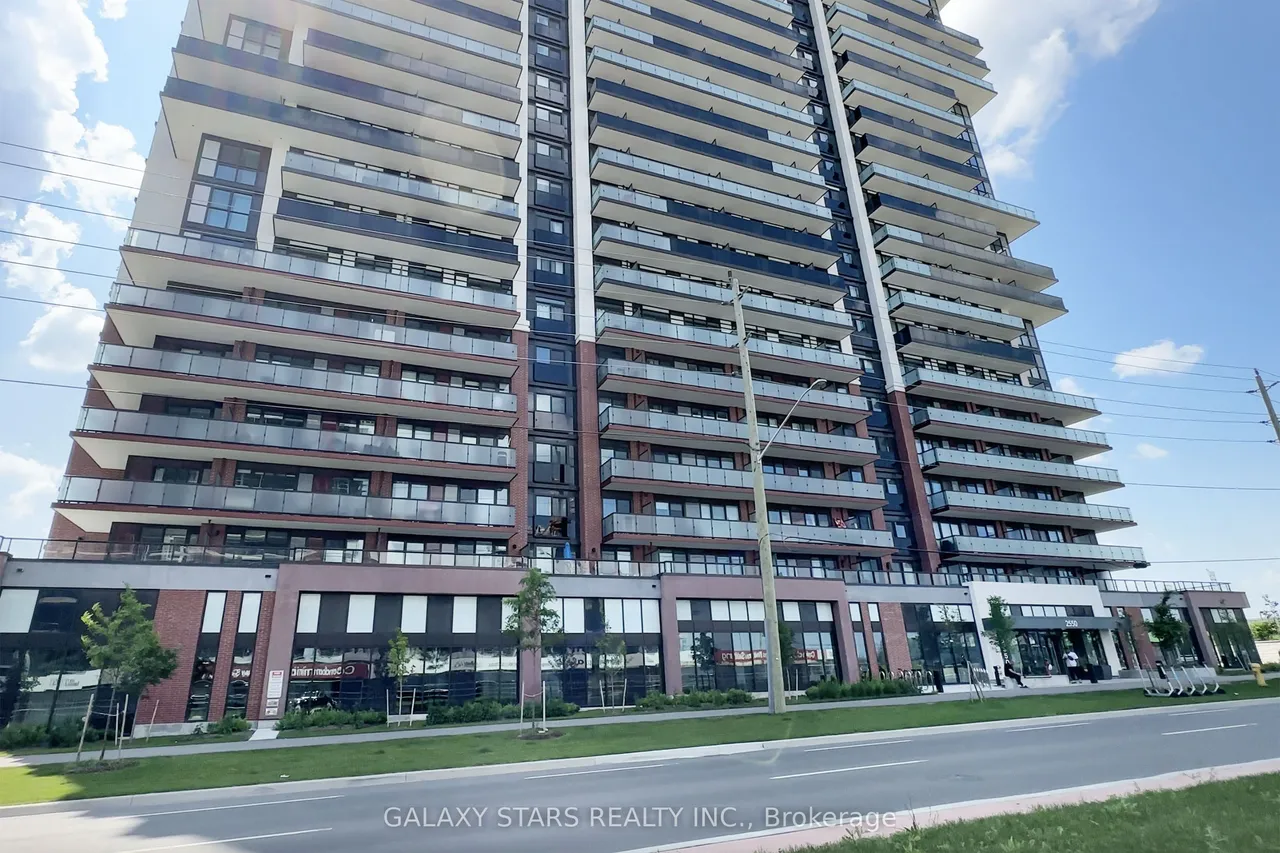2550 Simcoe Street N — photo 3