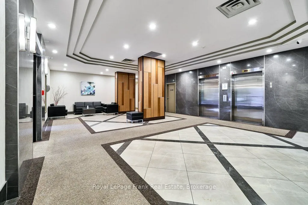 711 Rossland Road E, Unit 806 — photo 3
