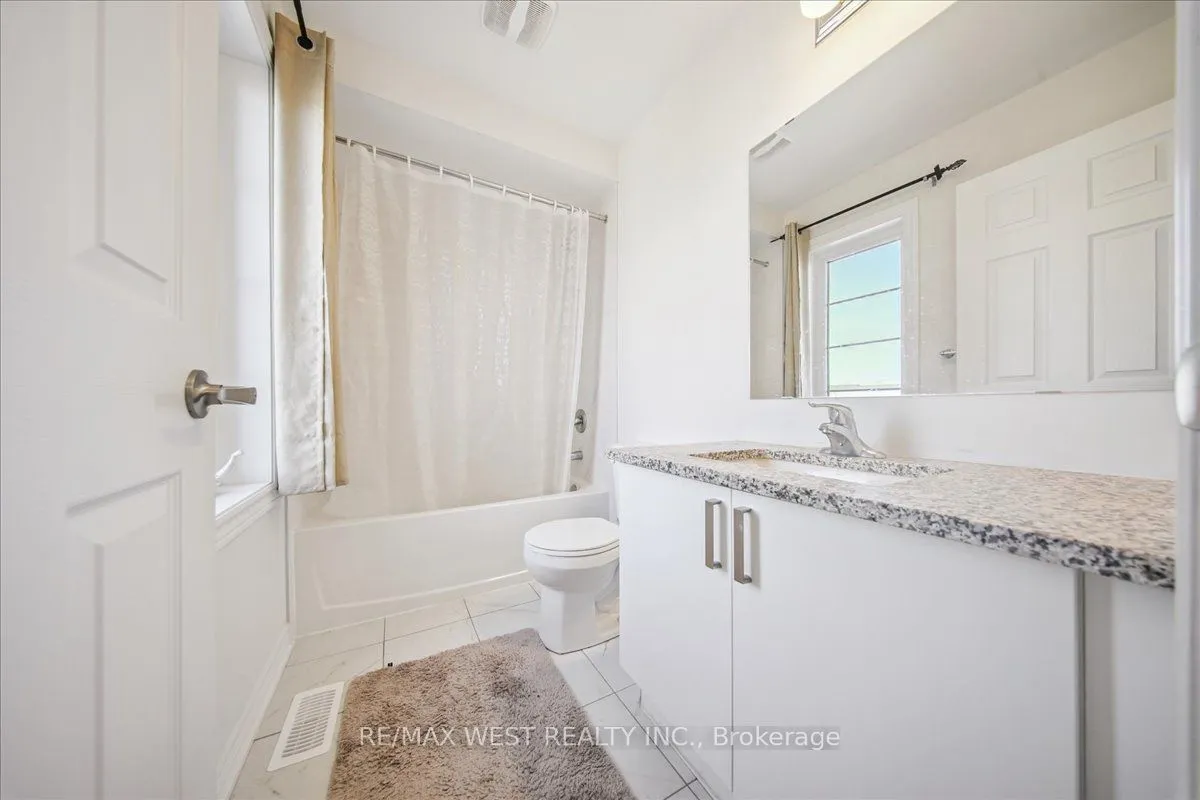 115 Air Dancer Crescent — photo 7