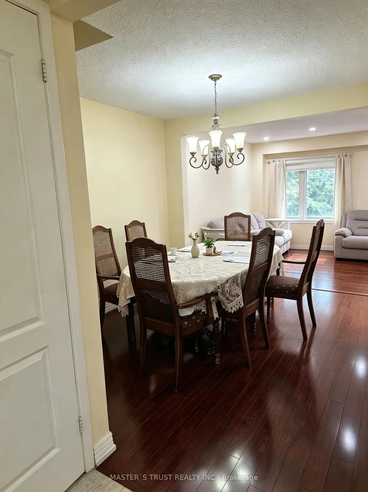22 O'Halloran Crescent — photo 3