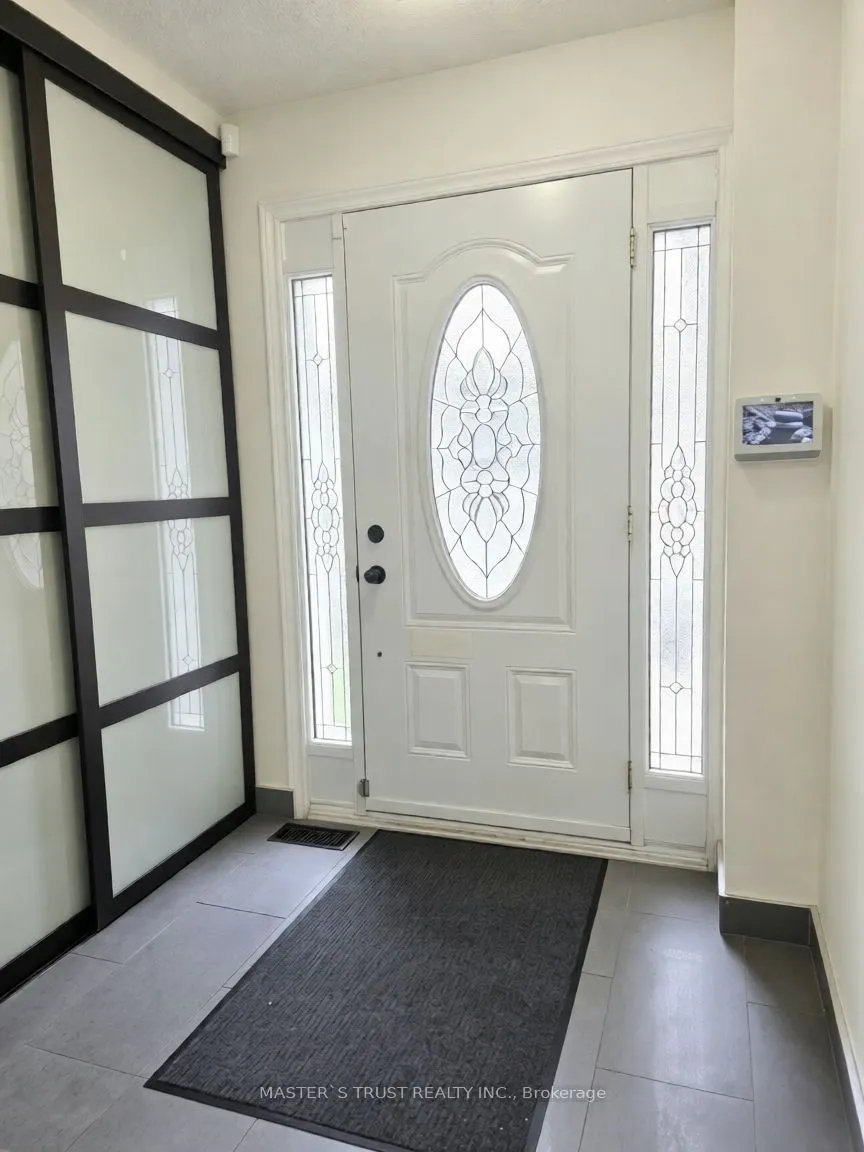 22 O'Halloran Crescent — photo 2