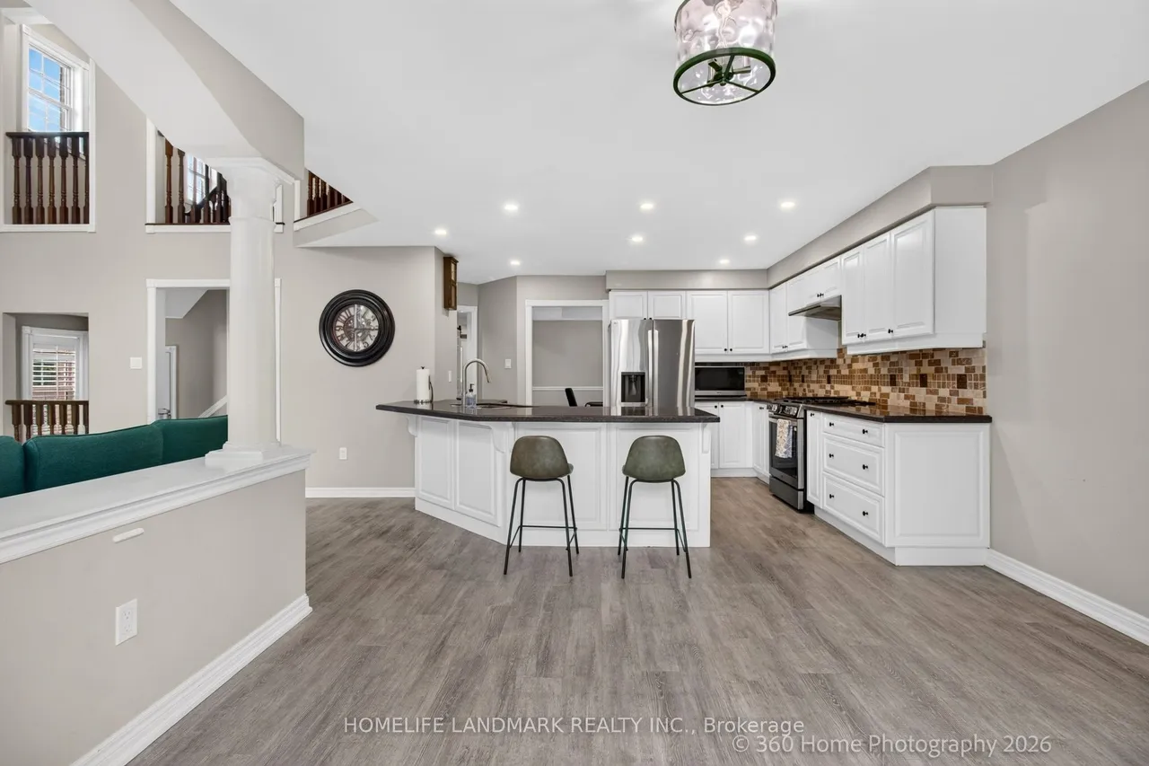 42 Blackfriar Avenue — photo 24