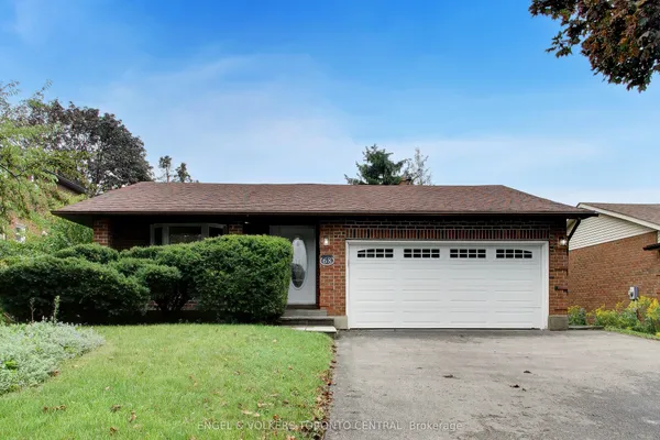 68 Hawley Crescent