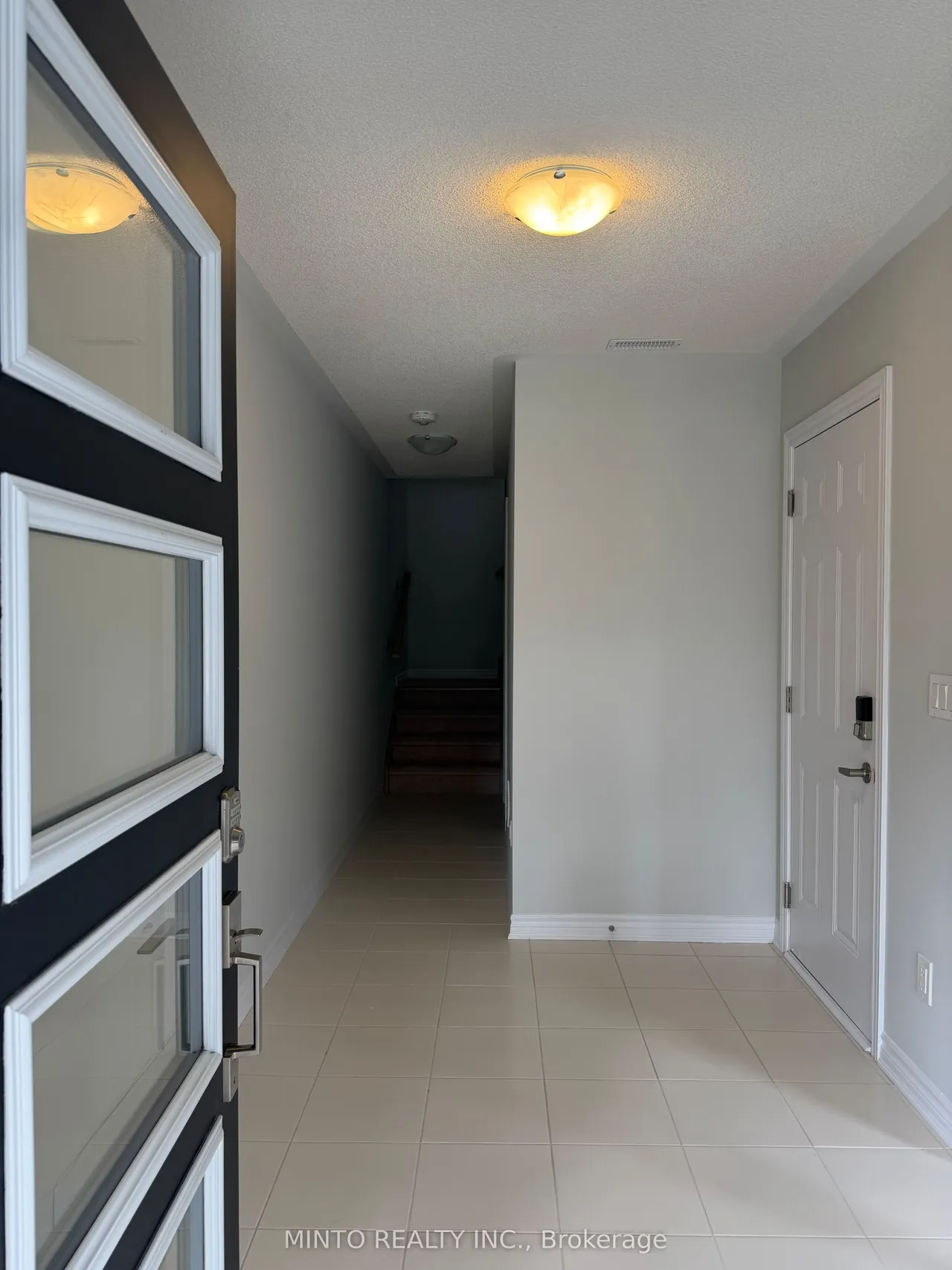 1142 Greentree Path — photo 3