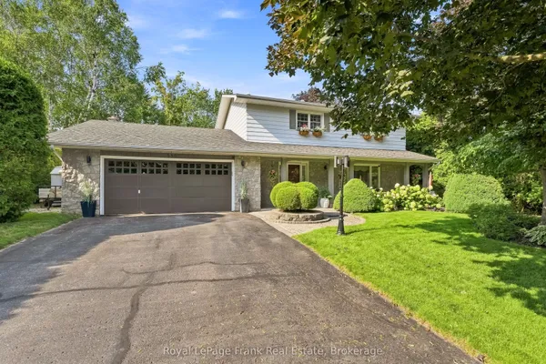 559 Alma Street — photo 2