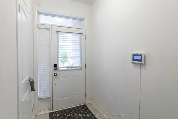 6 Nautical Way — photo 2