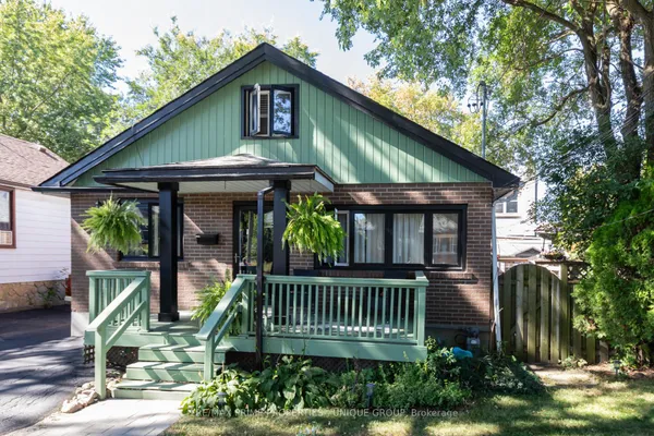 40 Jeavons Avenue — photo 2