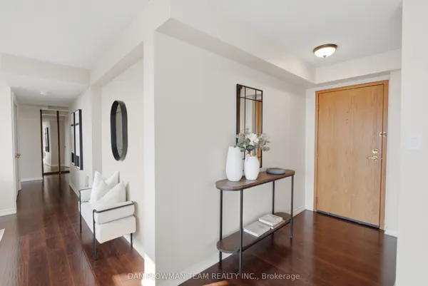 80 Athol Street E — photo 2