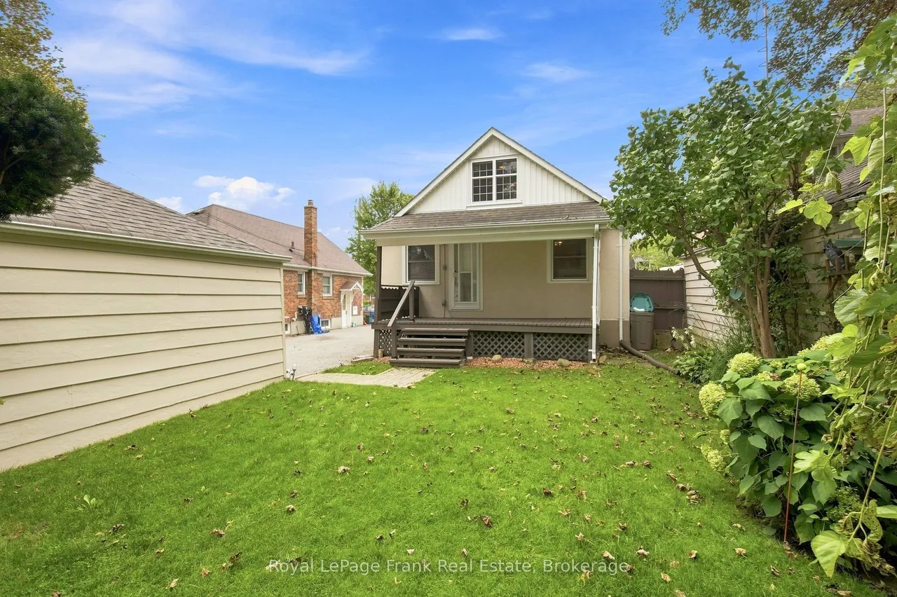 126 Lauder Road — photo 40