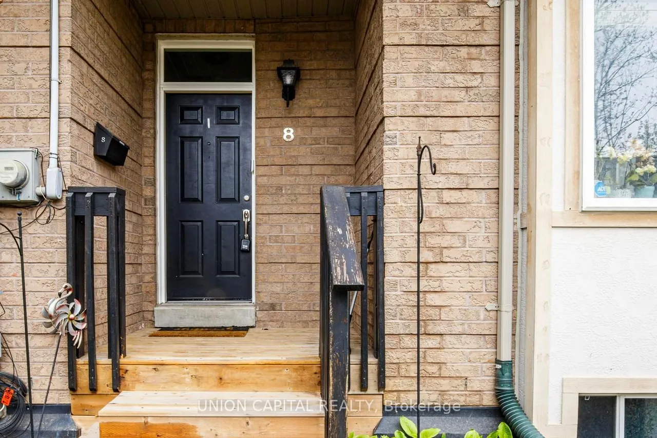1 Bastedo Avenue — photo 3