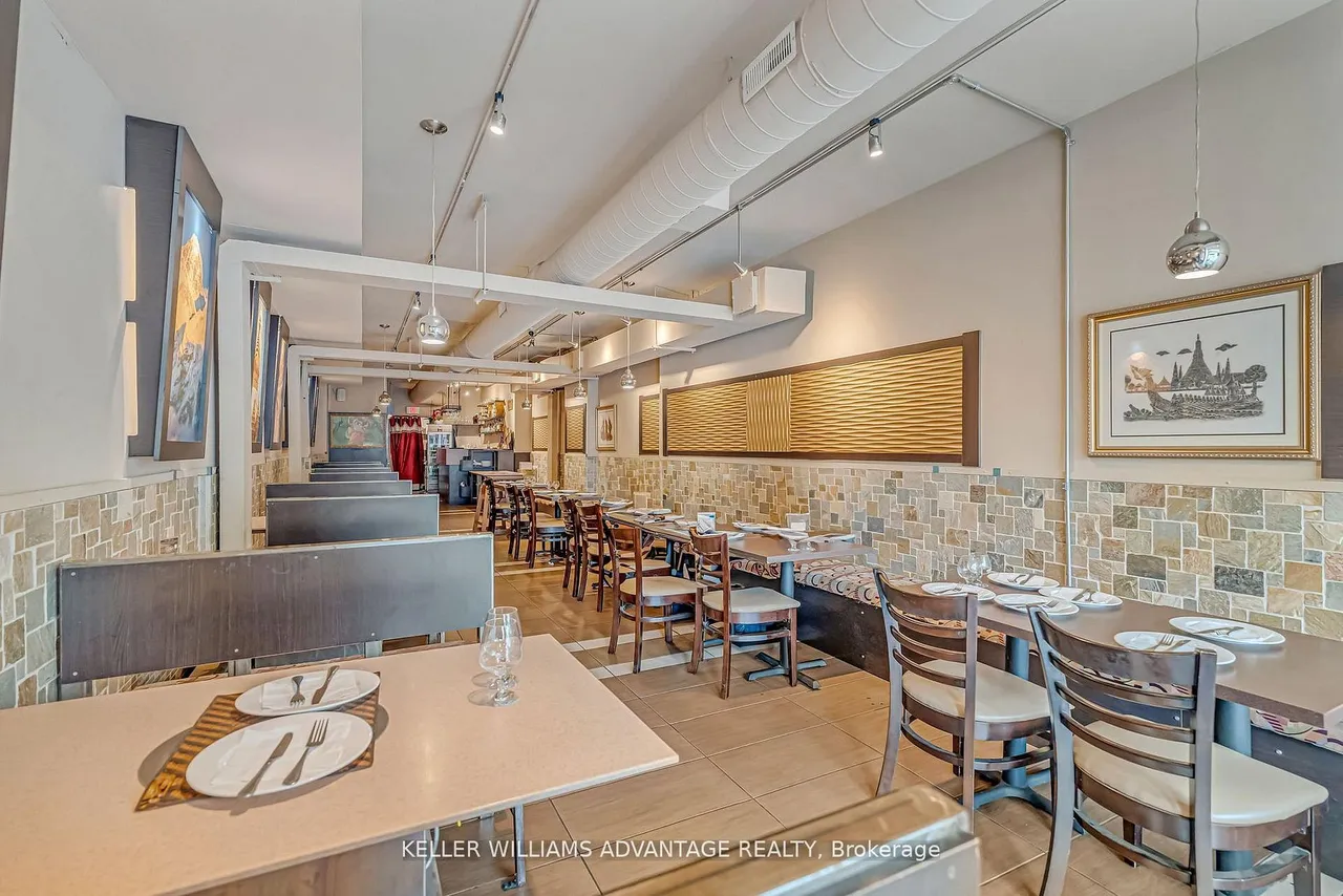 471 Danforth Avenue — photo 3