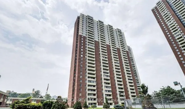 5 Massey Square, Unit 102