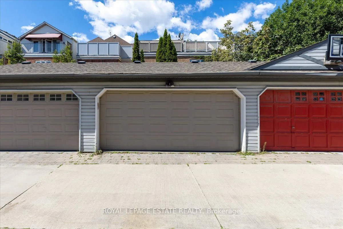 145 Boardwalk Drive — photo 44