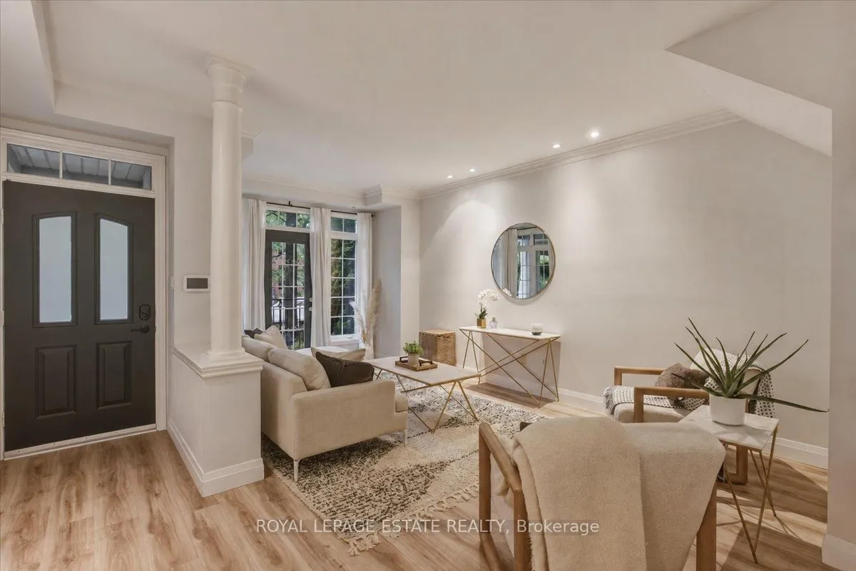 145 Boardwalk Drive — photo 3