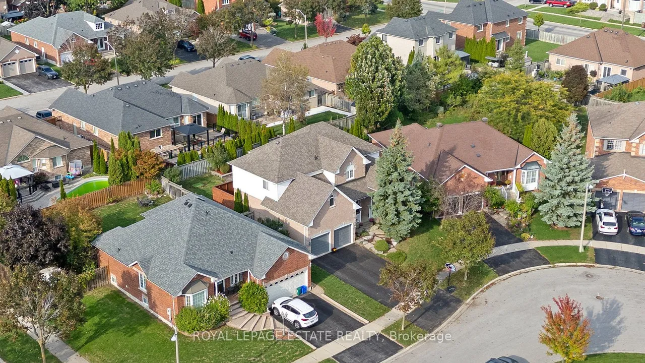 15 McGregor Drive — photo 3