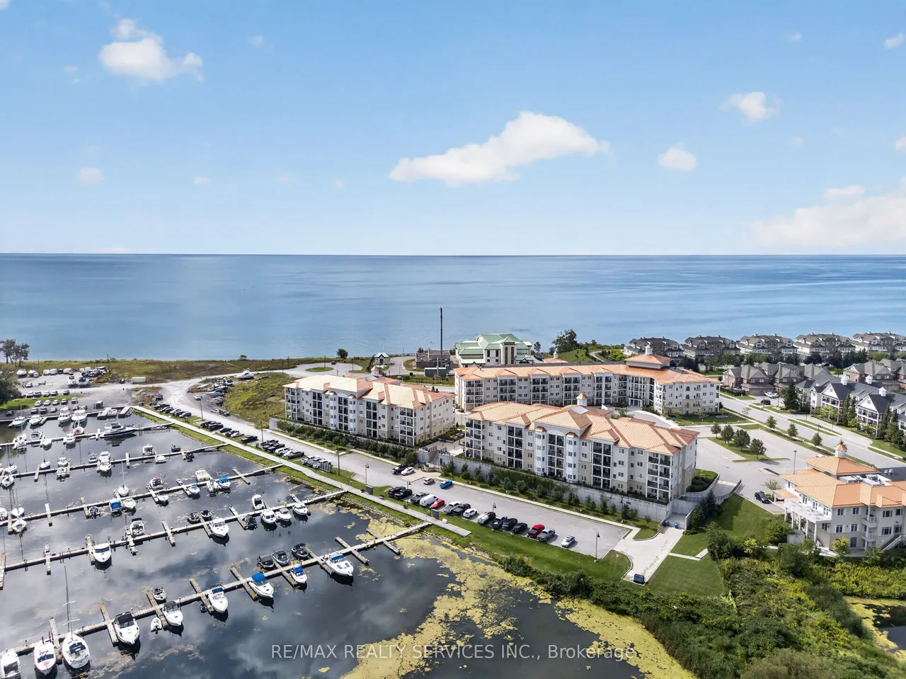 50 Lakebreeze Drive, Unit 129