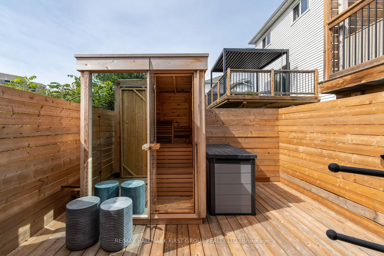425 Cobblehill Drive — photo 26