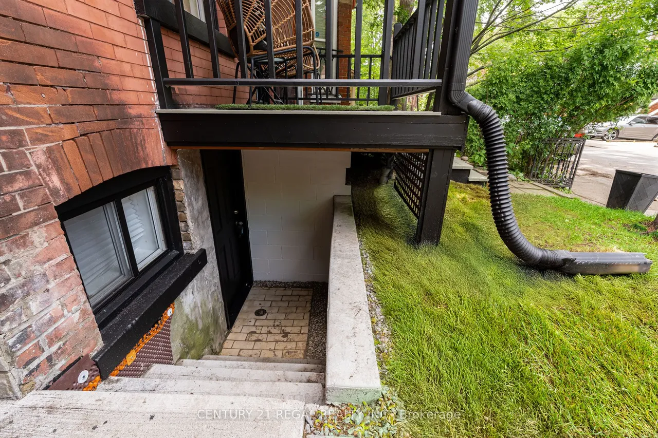 213 Boulton Avenue — photo 3