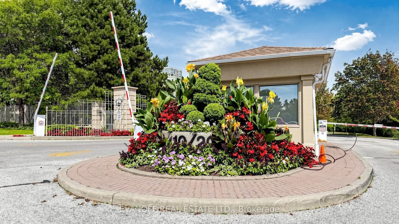10 Guildwood Parkway