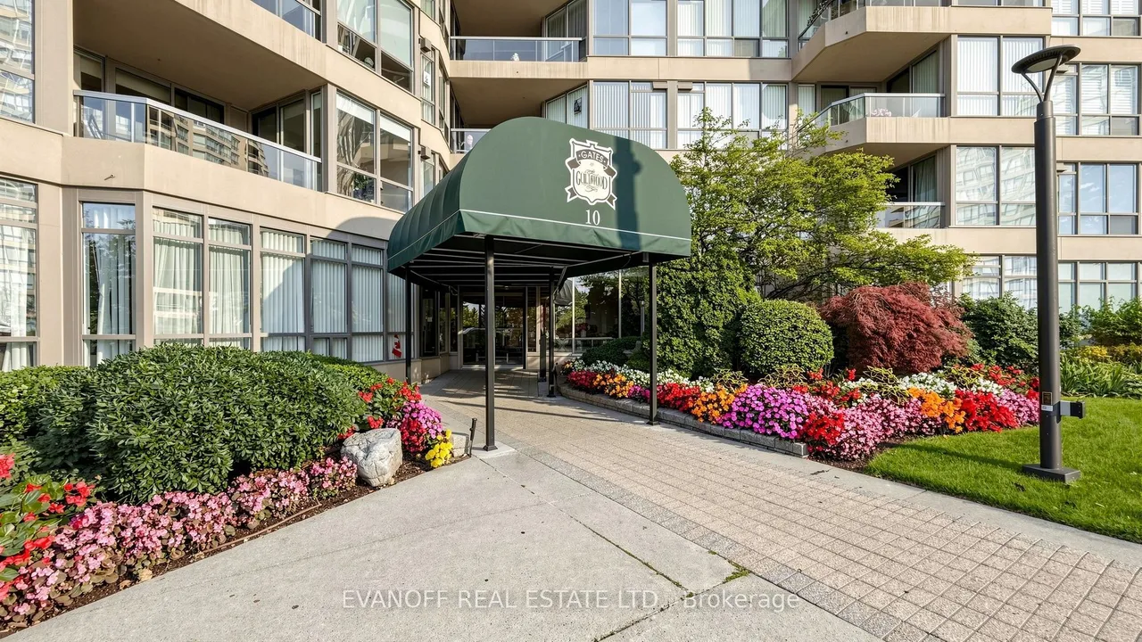 10 Guildwood Parkway — photo 3