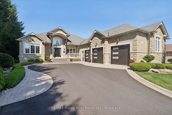 26 Hanover Court — photo 2