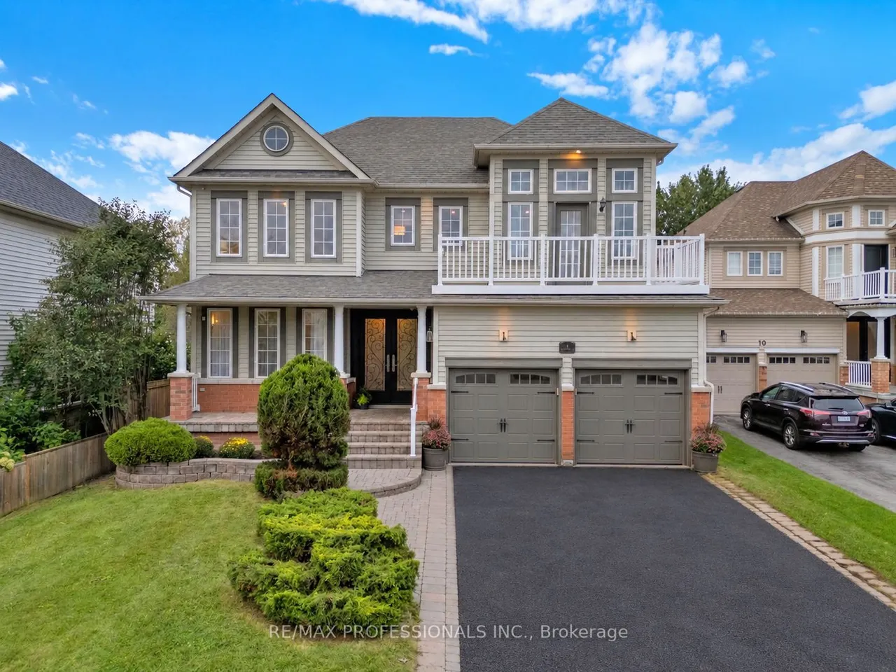 8 Shelter Bay Court