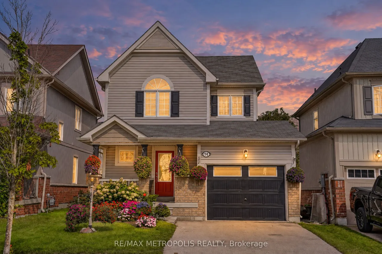 14 Richard Davies Crescent — photo 3