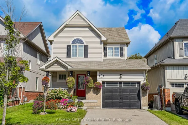 14 Richard Davies Crescent