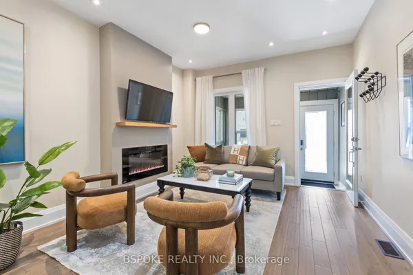 75 Laing Street — photo 2