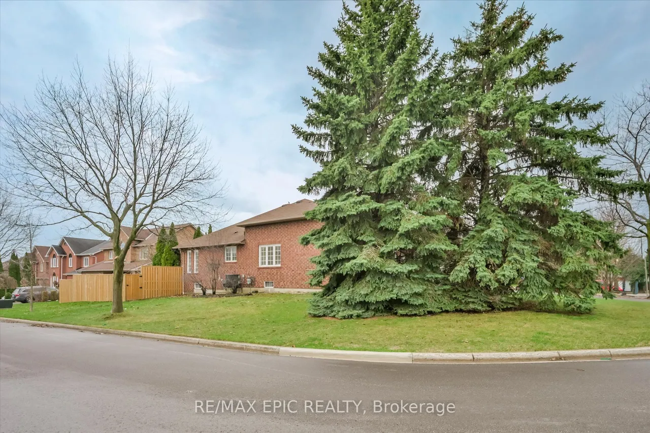 33 Emmett Place — photo 3