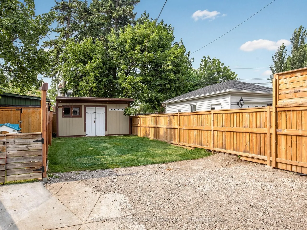 548 Glebeholme Boulevard — photo 48