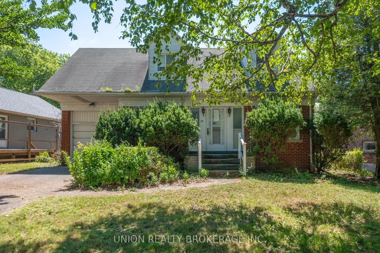 37 Shirley Crescent — photo 3