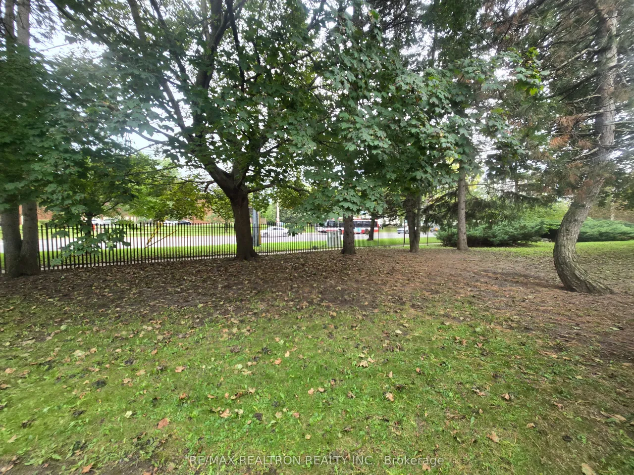 119 Huntingdale Boulevard — photo 22