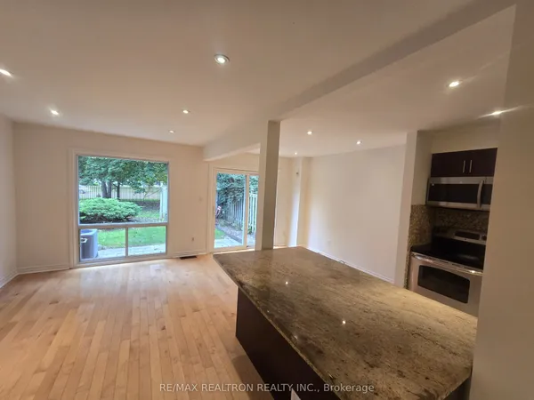 119 Huntingdale Boulevard — photo 2