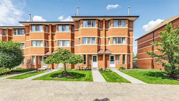 2472 Eglinton Avenue E