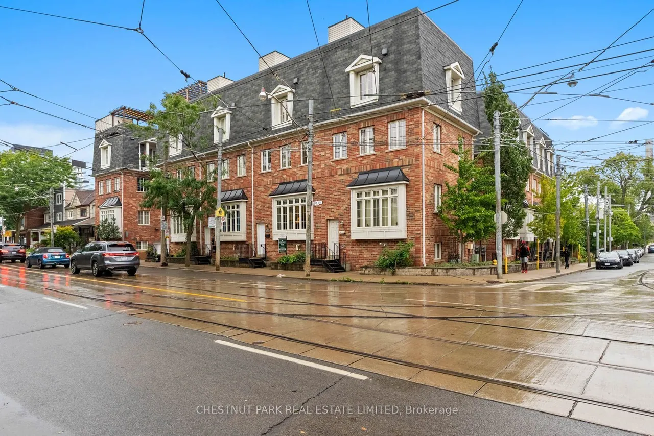 1437 Queen Street E — photo 3