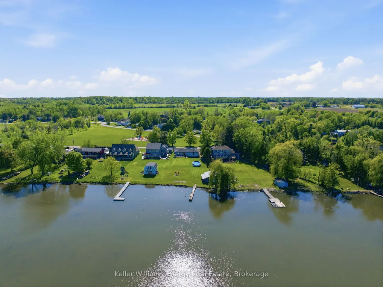 67 Edgewood Crescent