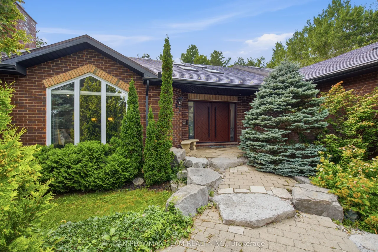 64 Woodbridge Circle — photo 3