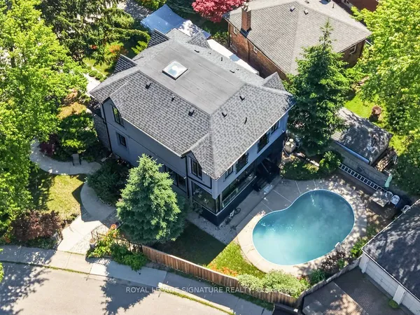32 Cliffcrest Drive — photo 2