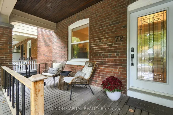 72 Robbins Avenue — photo 2