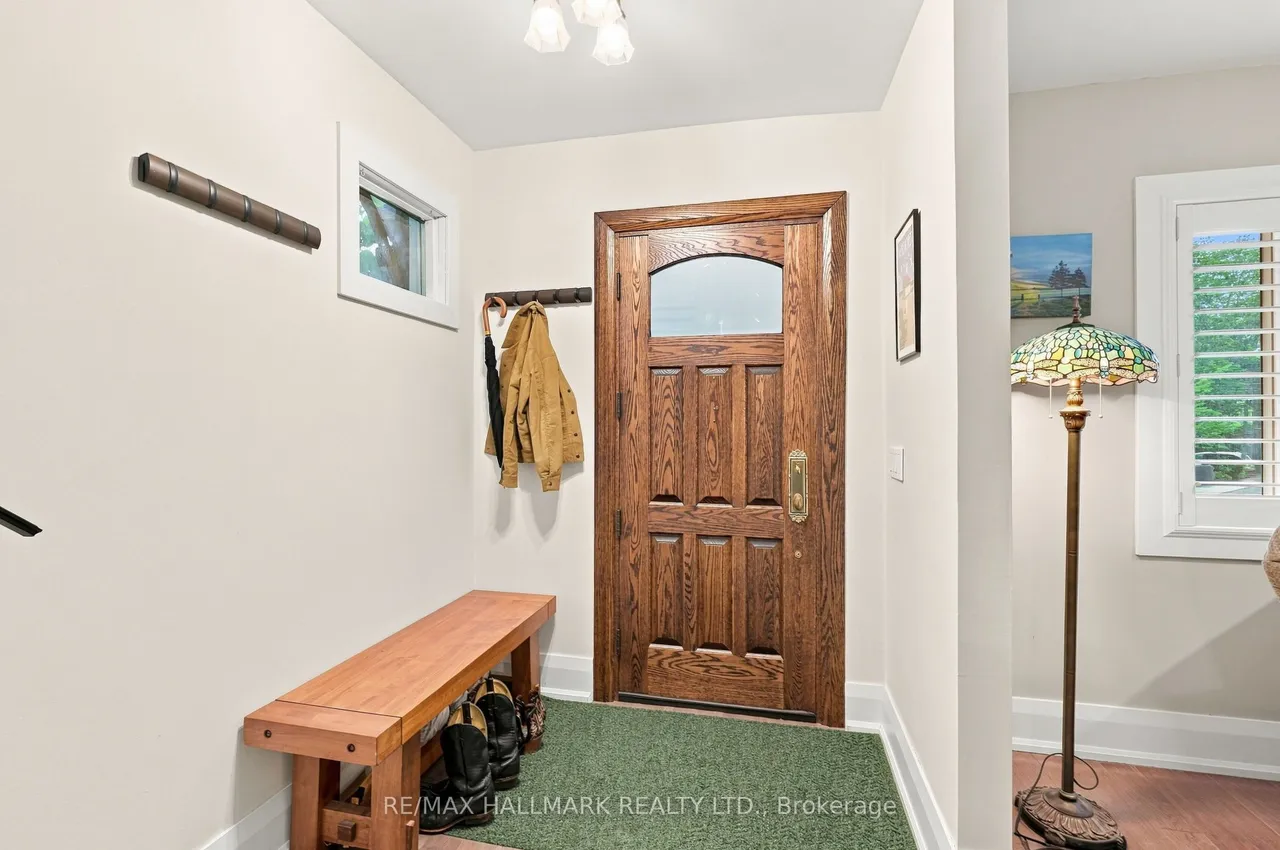 1 Glenmount Park Road — photo 2