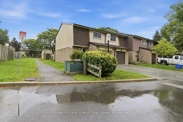 909 Burns Street W, Unit 81