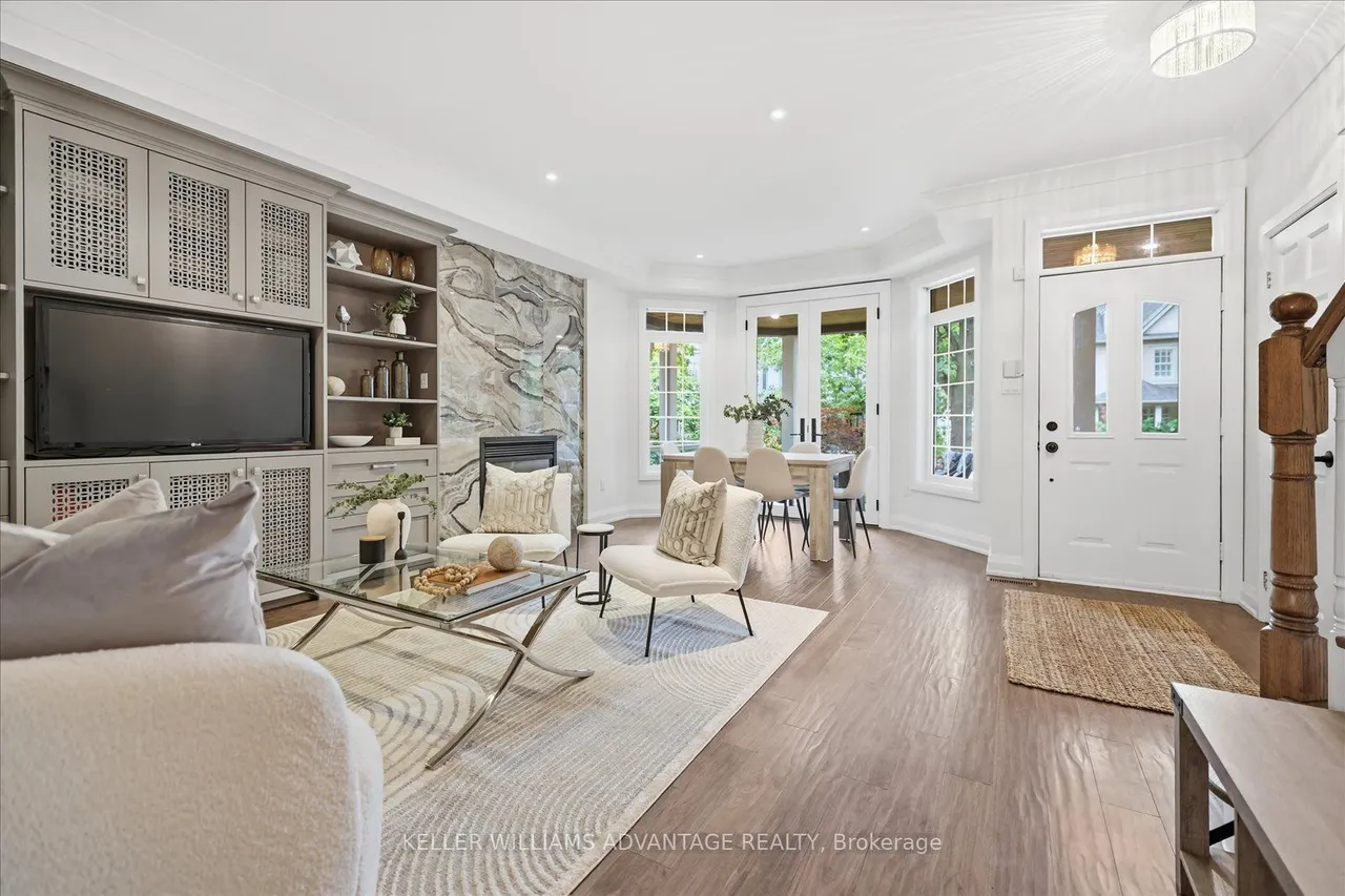 128 Boardwalk Drive — photo 3