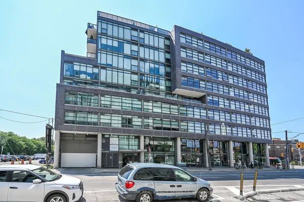 1201 Dundas Street E — photo 2