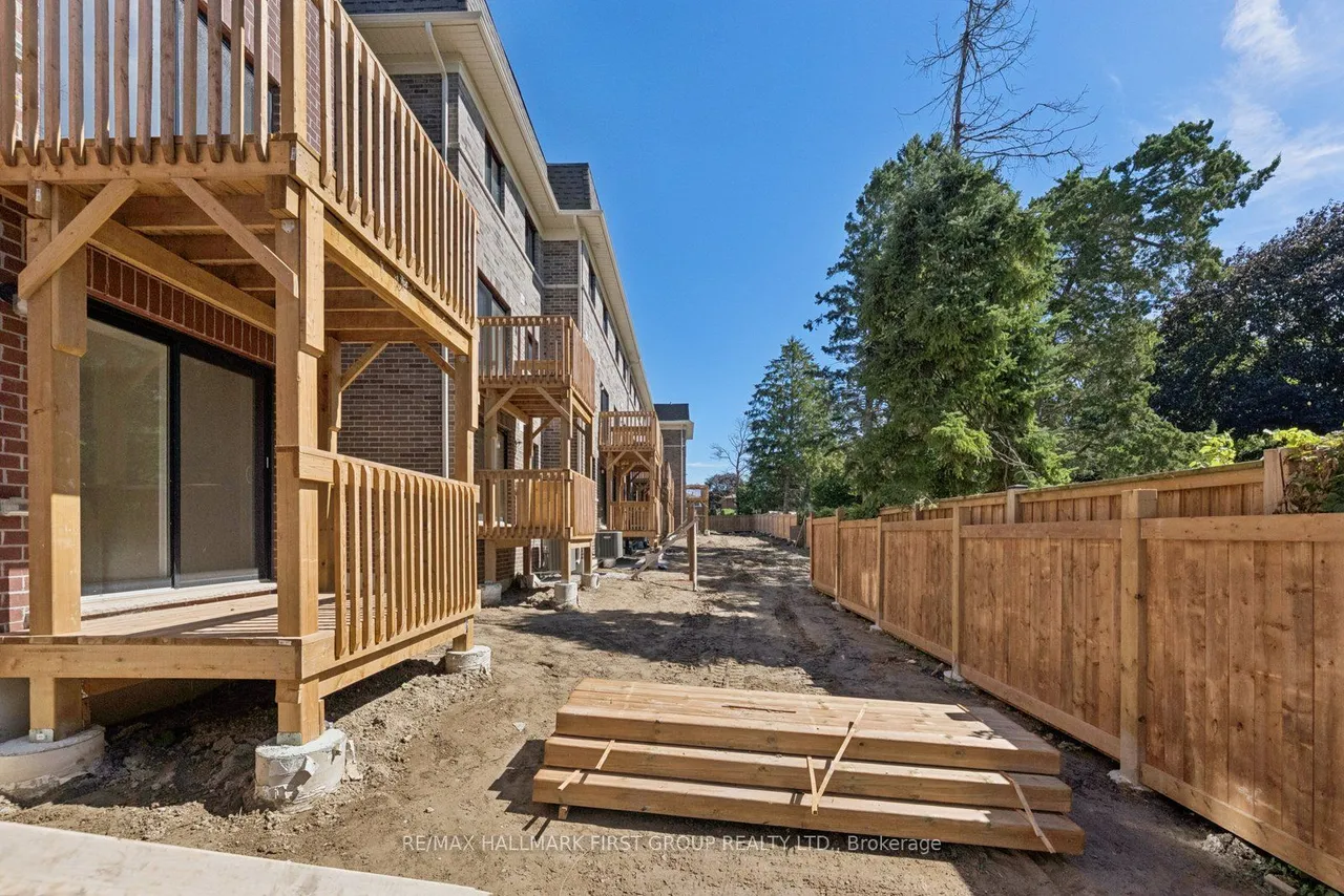 55 Marret Lane — photo 3