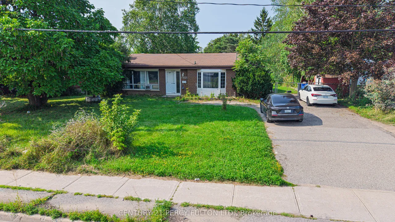 1906 Rossland Road E — photo 33