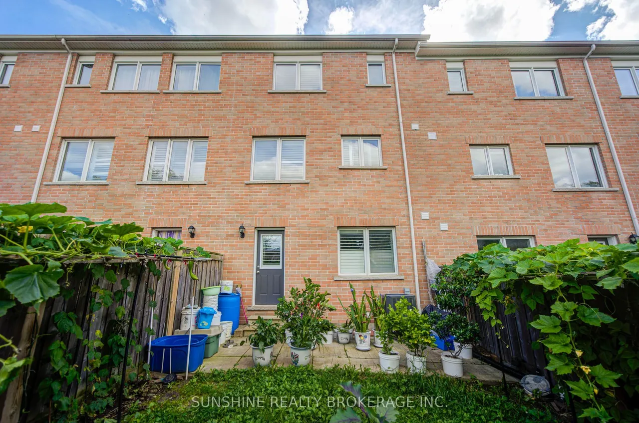 40 PRINGDALE GARDENS Circle — photo 32