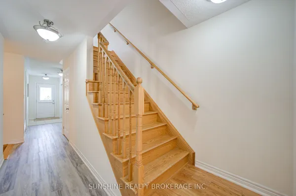 40 PRINGDALE GARDENS Circle — photo 2